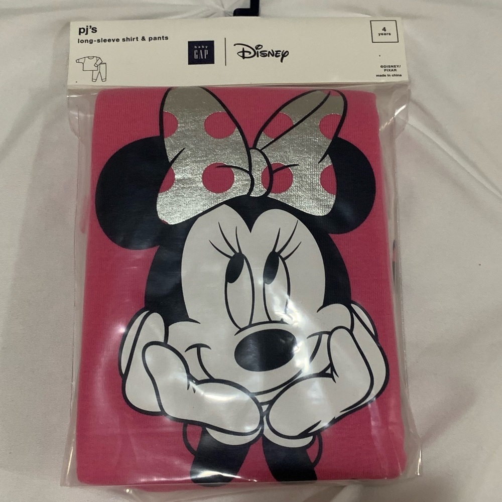 Baby Gap pink Minnie Mouse pajamas - brand new